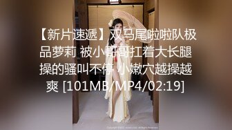 家庭摄像头破解真实偸拍，知识分子夫妻家中一起看A片助兴，来感觉后互摸客厅打一炮回床上继续干，性福啊 (2)