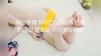 【劲爆吃瓜】农村大舞台~脱衣舞女郎惨遭大爷上台按到强奸内射走人！