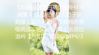 漂亮美女主播健身小西和炮友双人激情啪啪_然后自慰_十分诱人MP4