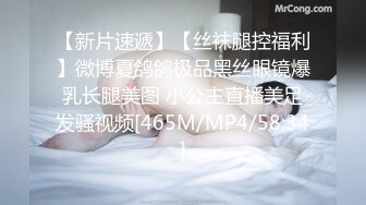 以前挺火的大二学妹吴×晶，曾在宿舍给主人录制，现在下海搞黄播了