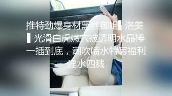 [MP4/ 2.13G] 新人面罩骚女一女3男淫乱啪轮换着操，脱下内衣撩起裙子摸逼，后入抽插上位骑乘