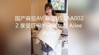 猥_琐摄影师迷_翻兼职的美少女模特趴光了各种玩完整版