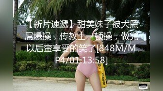 缤纷少女不仅喜欢吃棒棒糖还喜欢舔肉棒