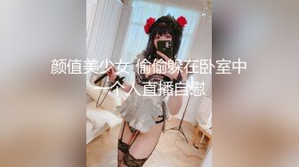 【新片速遞】 [盗摄]超近距离贴B拍❤️带着帽子的红T恤大三学姐尿尿❤️鲍鱼有点发黑[183M/MP4/01:23]